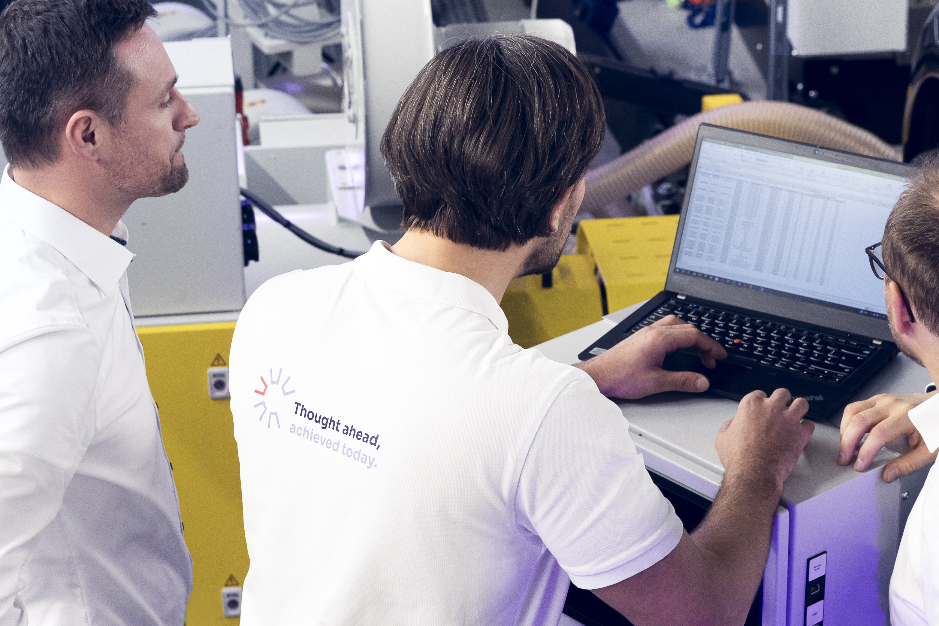 IT & Data Analysts: Connecting Oil Insights to Digital Infrastructure